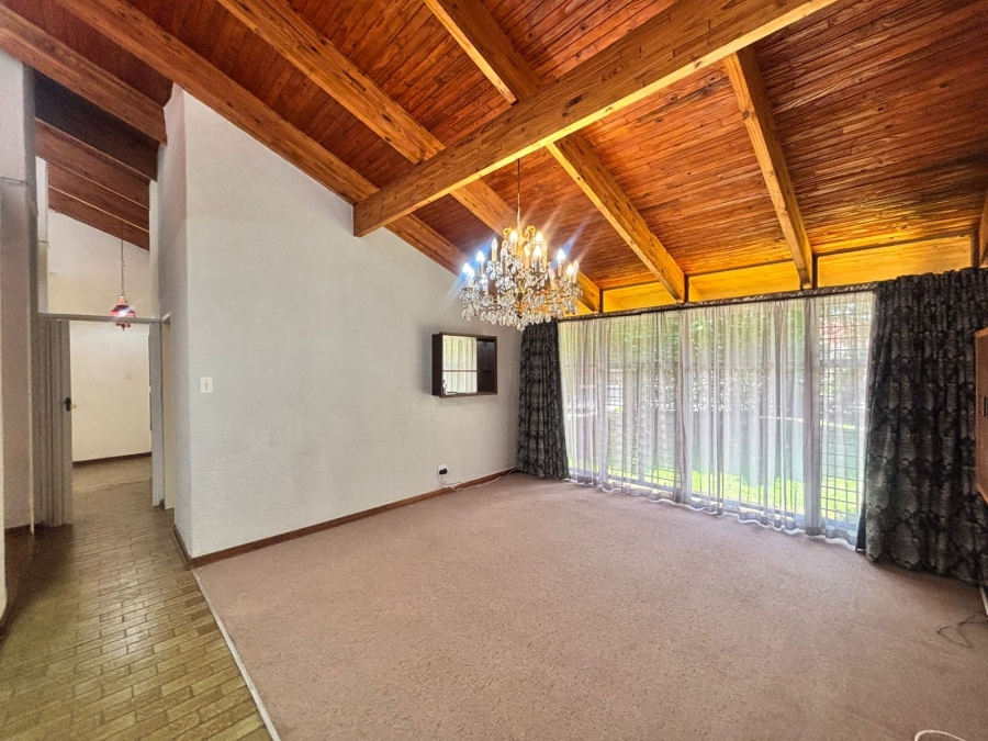 4 Bedroom Property for Sale in Van Der Hoff Park North West